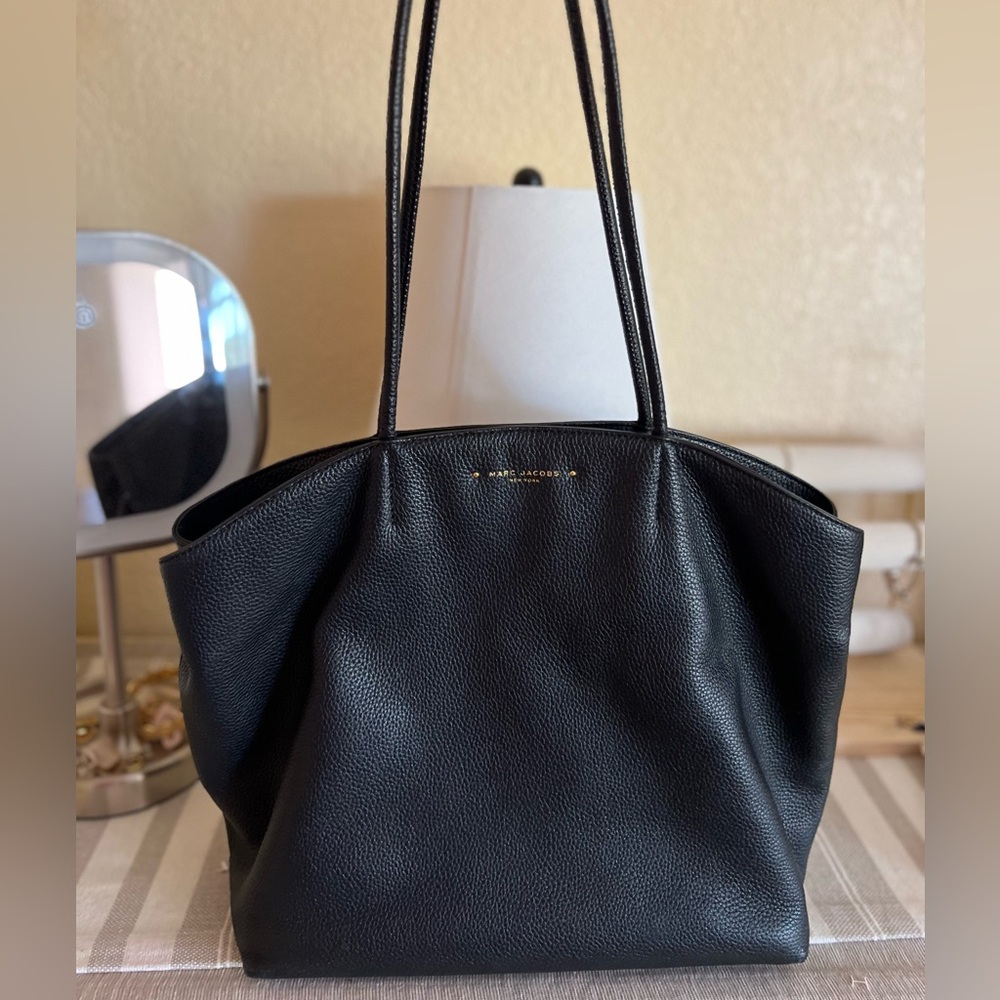 Marc Jacobs Black Leather Tote